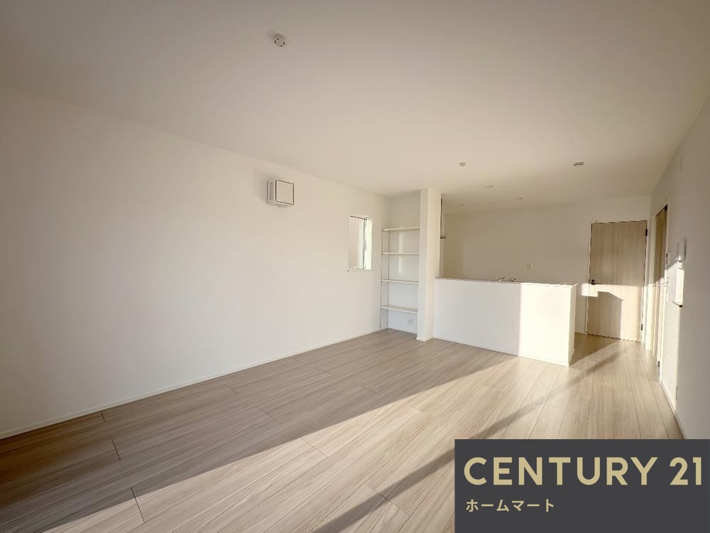 一戸建て箕面市森町中 全１邸 一戸建ての詳細情報 3