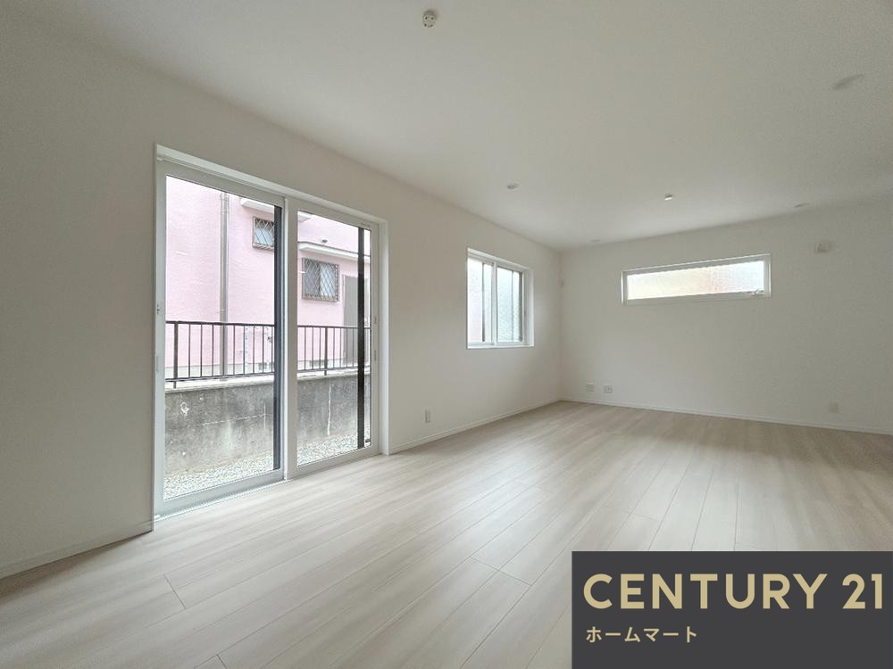 一戸建て三田市つつじが丘北 全１邸の詳細情報 3