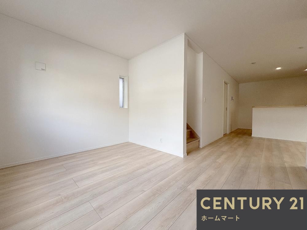 一戸建て高槻市安岡寺町 全2邸 一戸建ての詳細情報 3